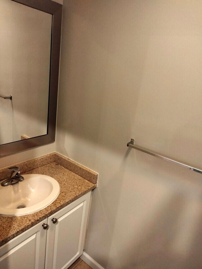 Photo - 210 Farmington Ave Unit 102