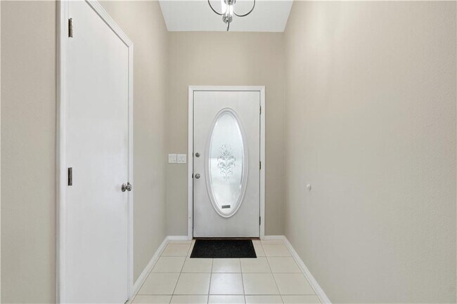 Photo - 4 Wendron Cir