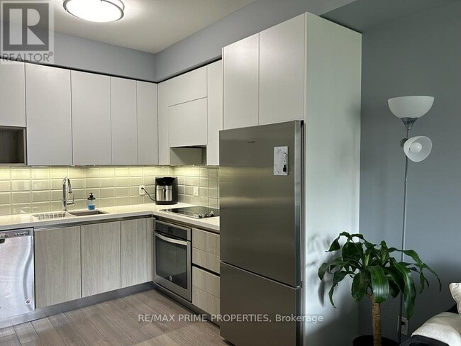 Photo - 25 Water Walk Dr Unit 523