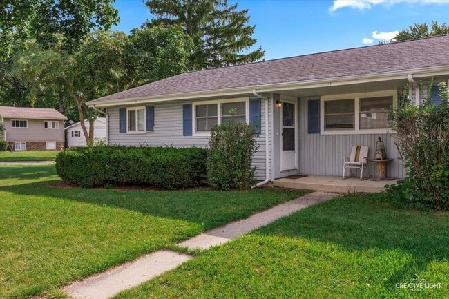 Photo - 1706 Willow St