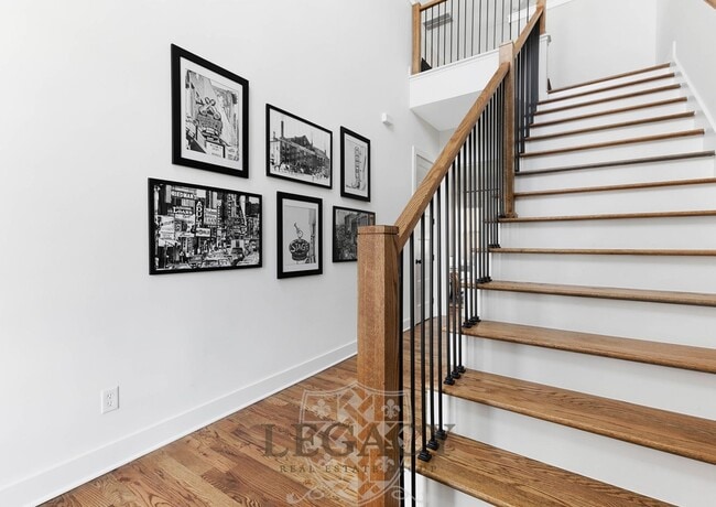 Photo - 2027 Rosemary Ln