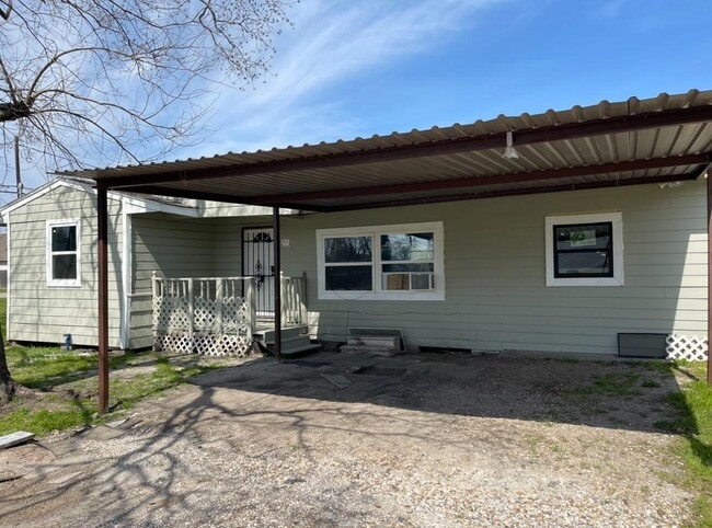 Photo - 3707 Rosemont St