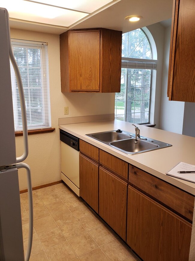 Photo - Spacious Two Bedroom Coming Available! Unit 4