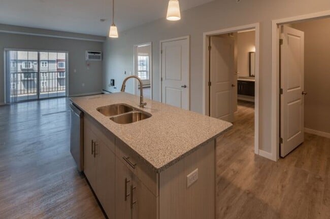 Photo - Encore Park Apartments