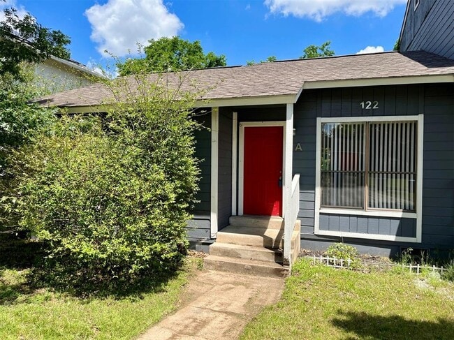 Building Photo - 122 Hillside Dr