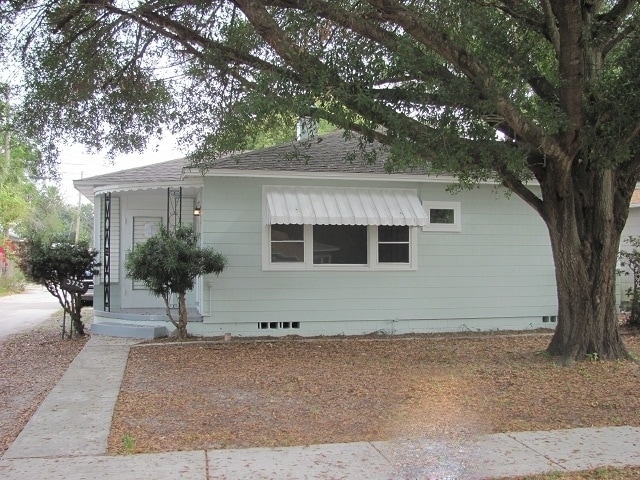 Building Photo - 2 Bedroom, 1 Bathroom Home for Rent in St Pete!