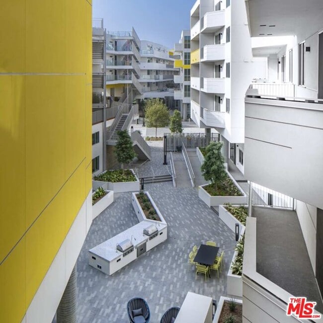 Photo - 2929 Pennsylvania Ave Unidad 329