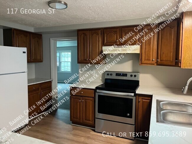 Photo - 3 Bed 2 Bath - 117 Georgia St, Winchester,...