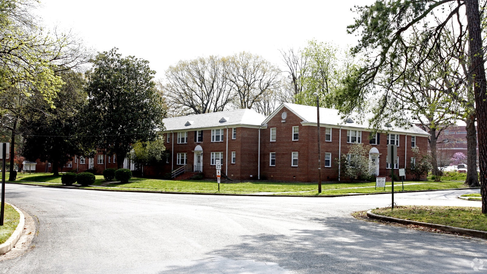 Photo - McGuire Park Apartments