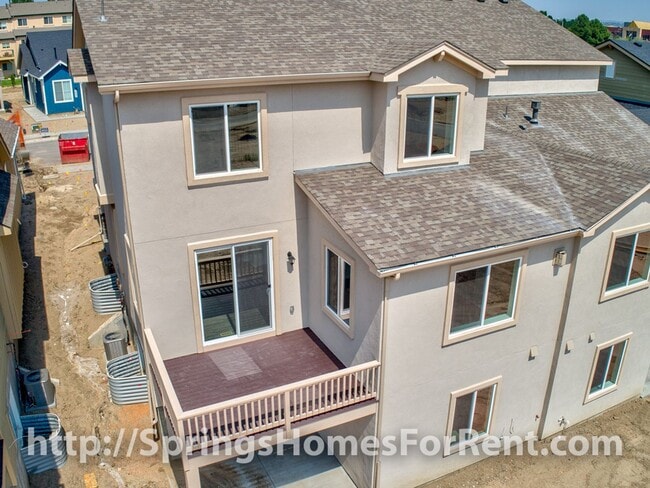 Photo - Rockrimmon Townhouse with Two Car Garage