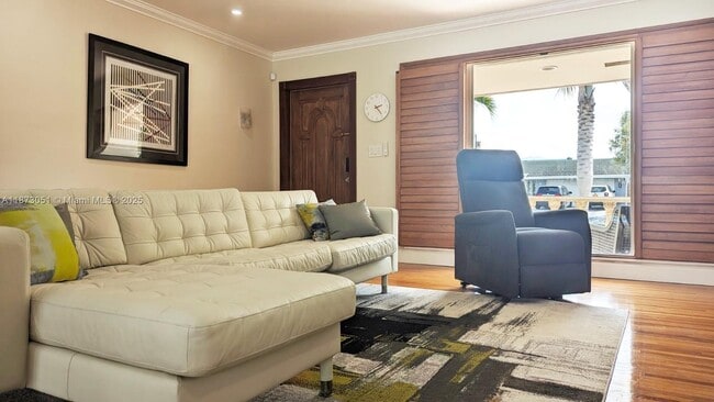 Photo - 4027 Pierce St