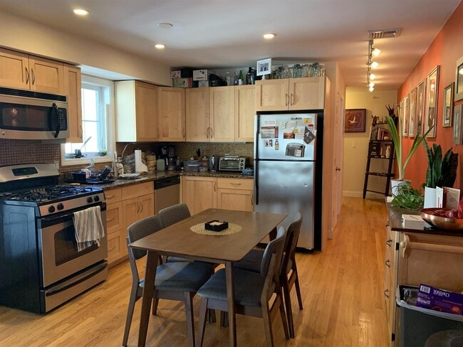 Photo - 11 Everett Ave Apartamentos Unidad 2