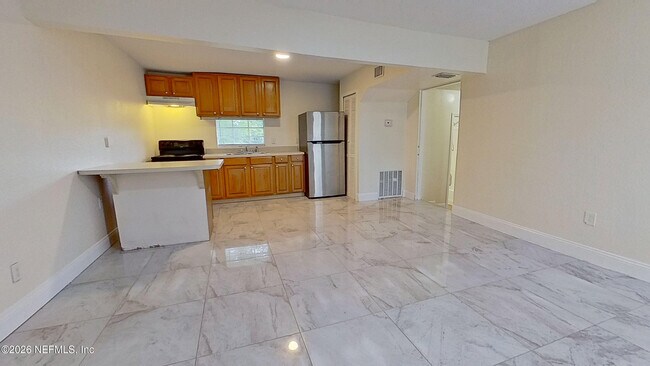 Photo - 1049 Pippin St