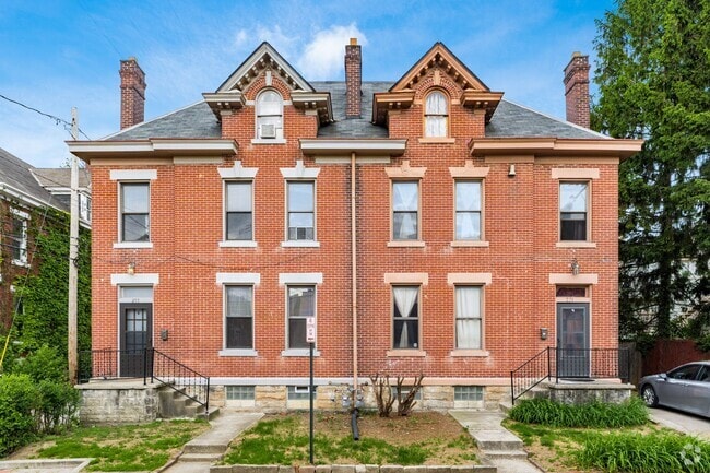 Building Photo - 277 S Champion Ave Unit 277 S. Champion Ave. Rental