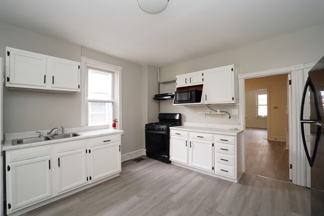 Photo - 407 S Claymont St