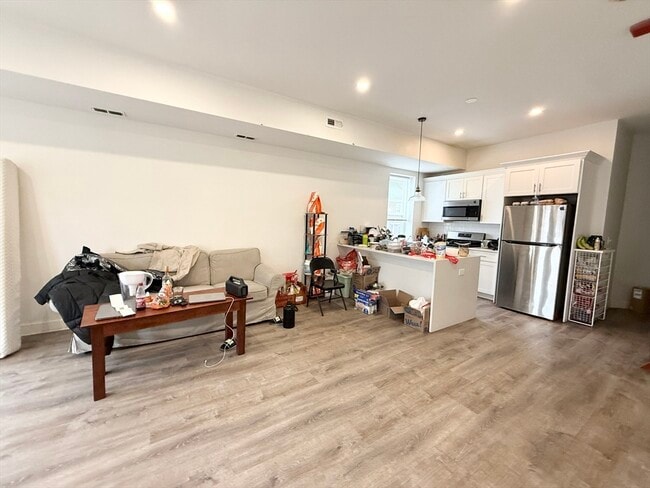 Photo - 301-305-305 Dudley St Unit 4