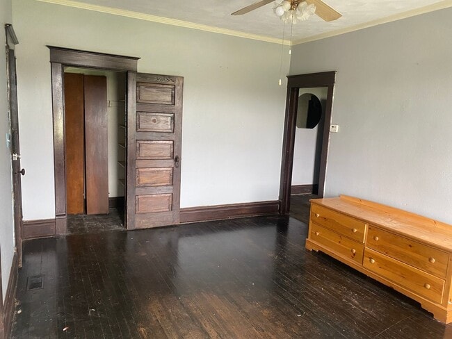 142-144 S 1st St - 142-144 S 1st St Apartamento Unidad 142 S 1St-  A