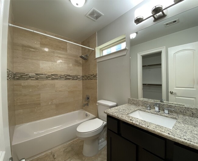 Photo - 5226 Kiam St Unidad 1010