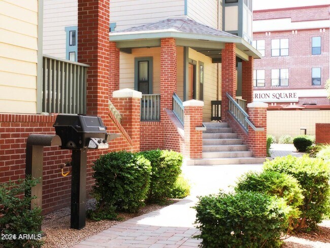 Photo - 772 S Beck Ave