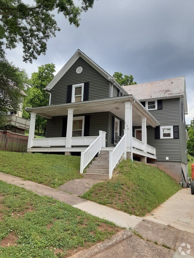 2Bedroom Houses for Rent in Whipple OH 6 Houses