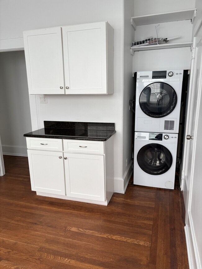 Photo - 123-127 Summit Ave