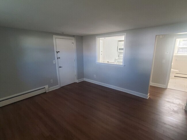 Photo - 433 B Sea St Unit 2