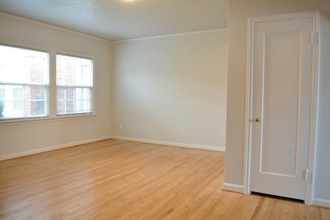 Photo - 5040 SE 75th Ave