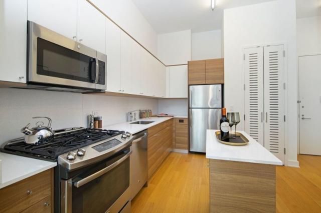 2 bedroom in LONG ISLAND CITY NY 11101 - 2 bedroom in LONG ISLAND CITY NY 11101 Condo Unit 26J