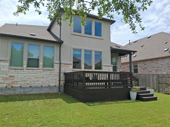 Photo - 2916 Youngwood St