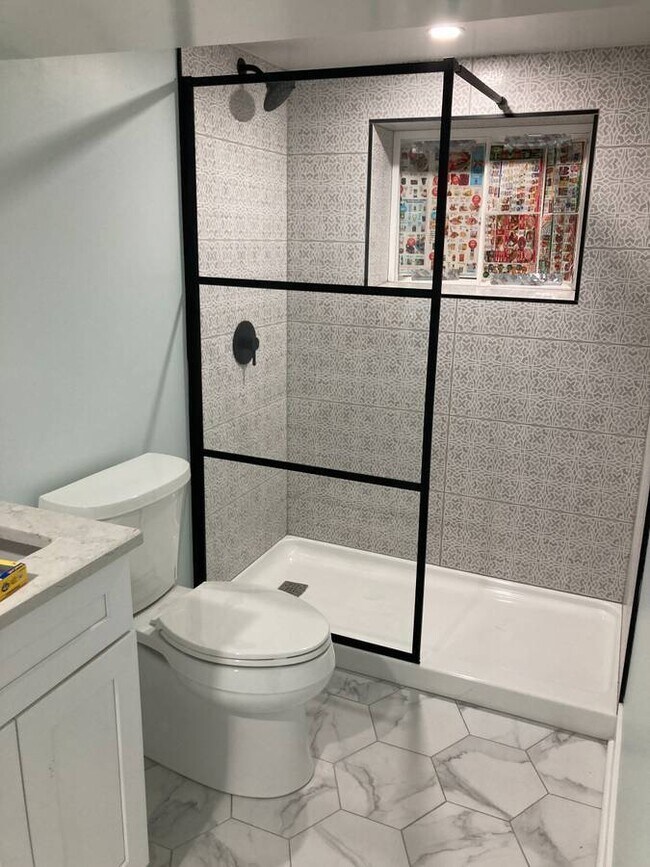 Photo - 5332 N Natoma Ave