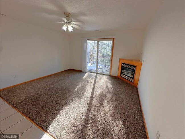 Photo - 1279 Pinewood Trail Unidad #9