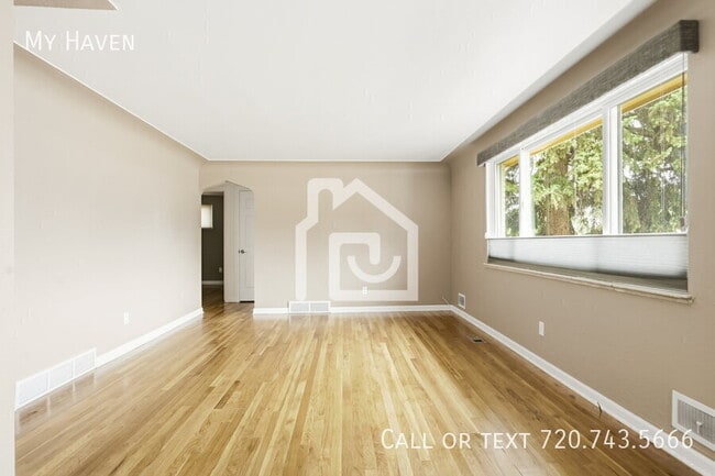 Photo - 2567 S Stuart St