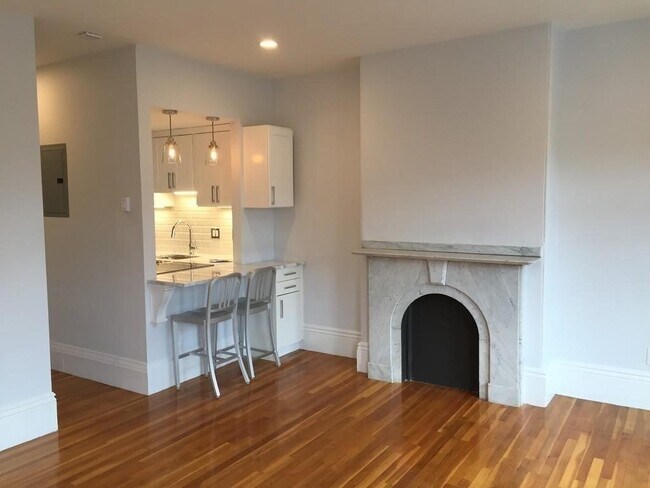 Photo - 181 Warren Ave Unit 3