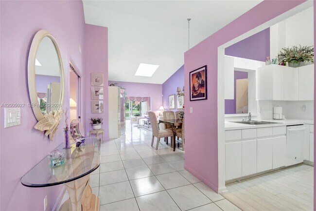 Photo - 7713 Springwater Pl