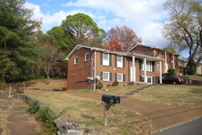 Photo - 328 Paragon Mills Rd Apartments Unit B