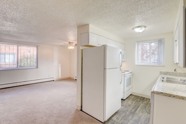 Photo - Allison Court Apartments