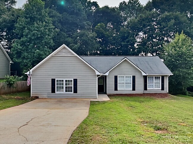 Photo - 40 Rosebud Ln House