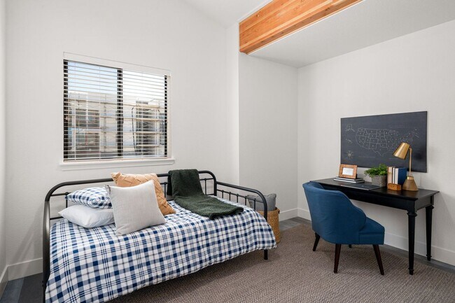 Photo - The Boulevards Unit 2