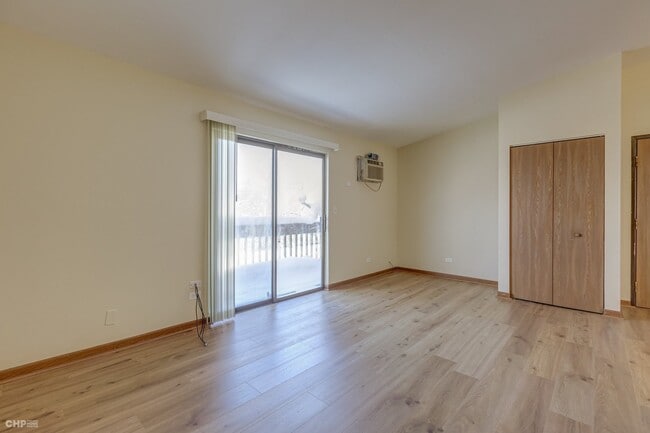 Photo - 431 Berkshire Dr Unit 32