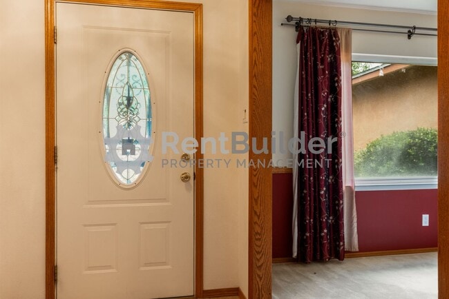 Photo - 7617 Union St NE