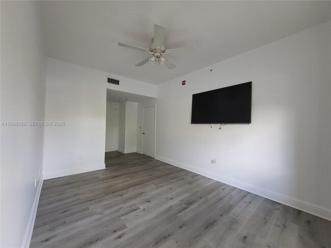 Photo - 7200 NW 114th Ave Unit 112