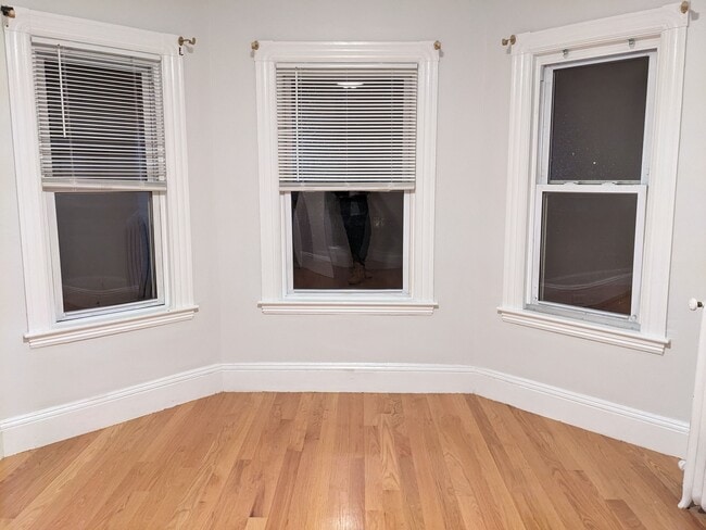 Photo - 25 Moreland St Unit 2