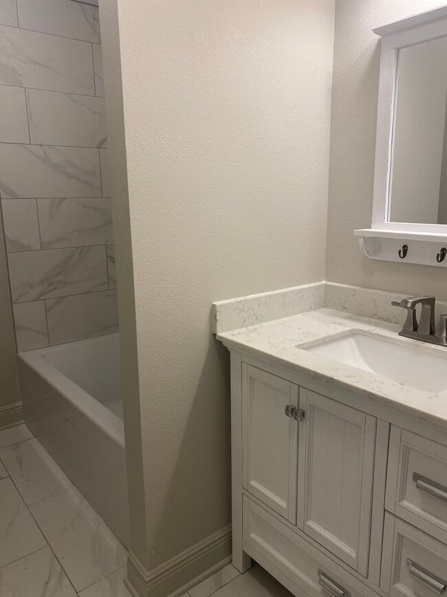 Photo - OCEAN SPRINGS GOLF CART DISTRICT - 3 BED 1 BATH HOUSE