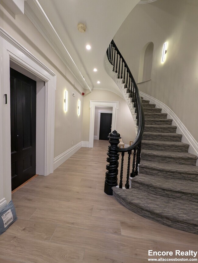 Photo - 2 Joy St Unidad D