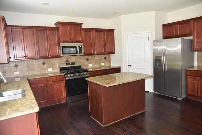 Photo - 1365 Slate Bend Dr
