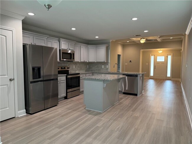 231 Creek Ridge Dr
