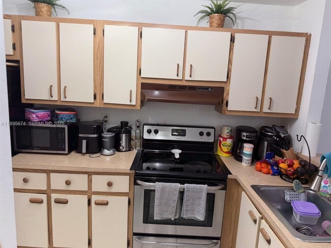 Photo - 15620 SW 80th St Unit H-205