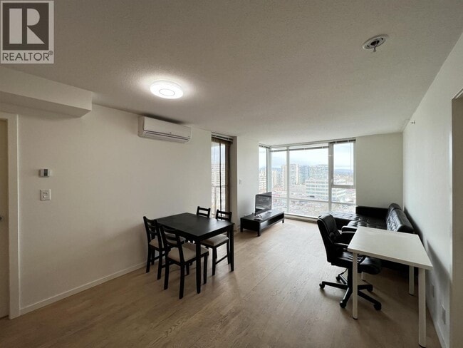 Photo - 7988 Ackroyd Rd Unit 1308