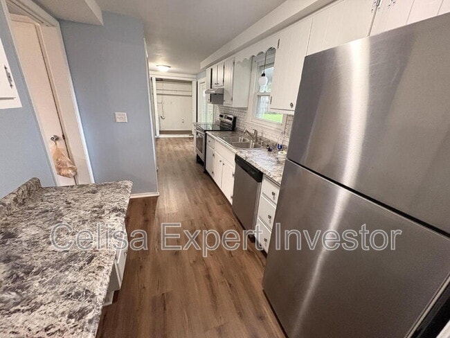 Photo - 4705 Hartford Dr