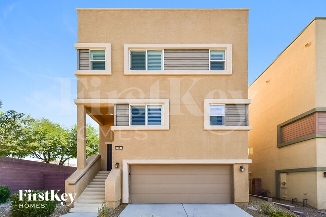 Building Photo - 3964 Total Eclipse St